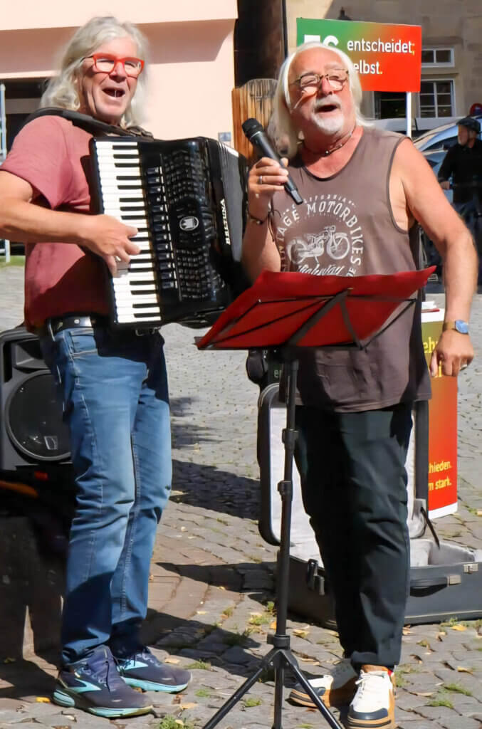 Das Fest der Demokratie Bühnenauftritt der Galgenstricke beim Fest der Demokratie in Esslingen