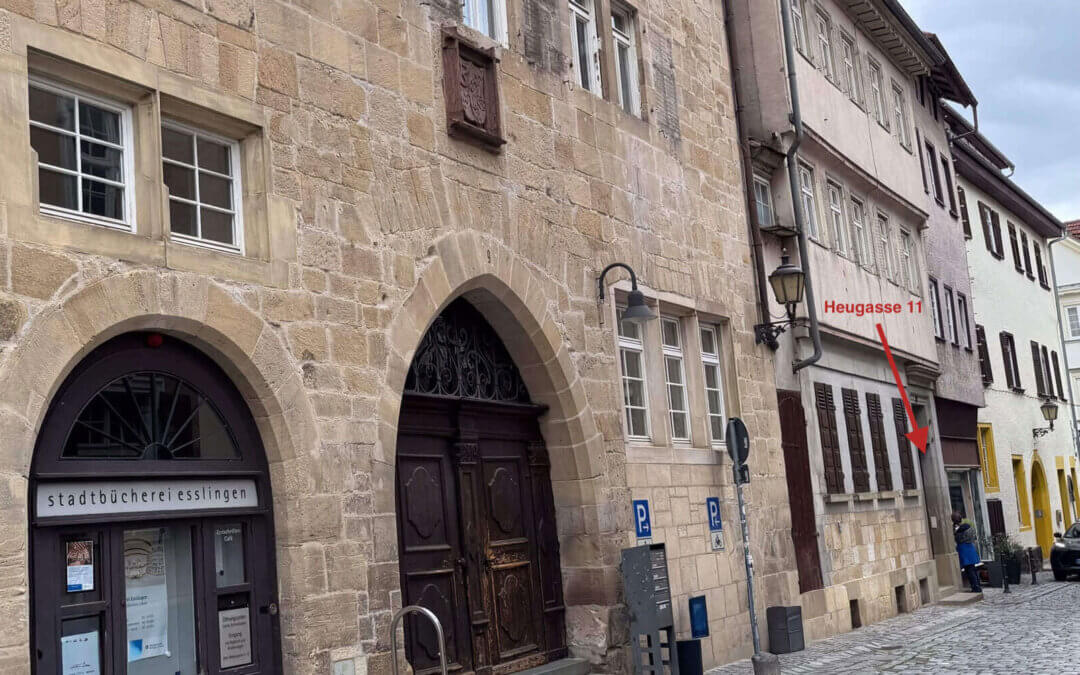Heugasse 11 Esslingen: Welche Rolle spielt das Gebäude für die Stadtbücherei?