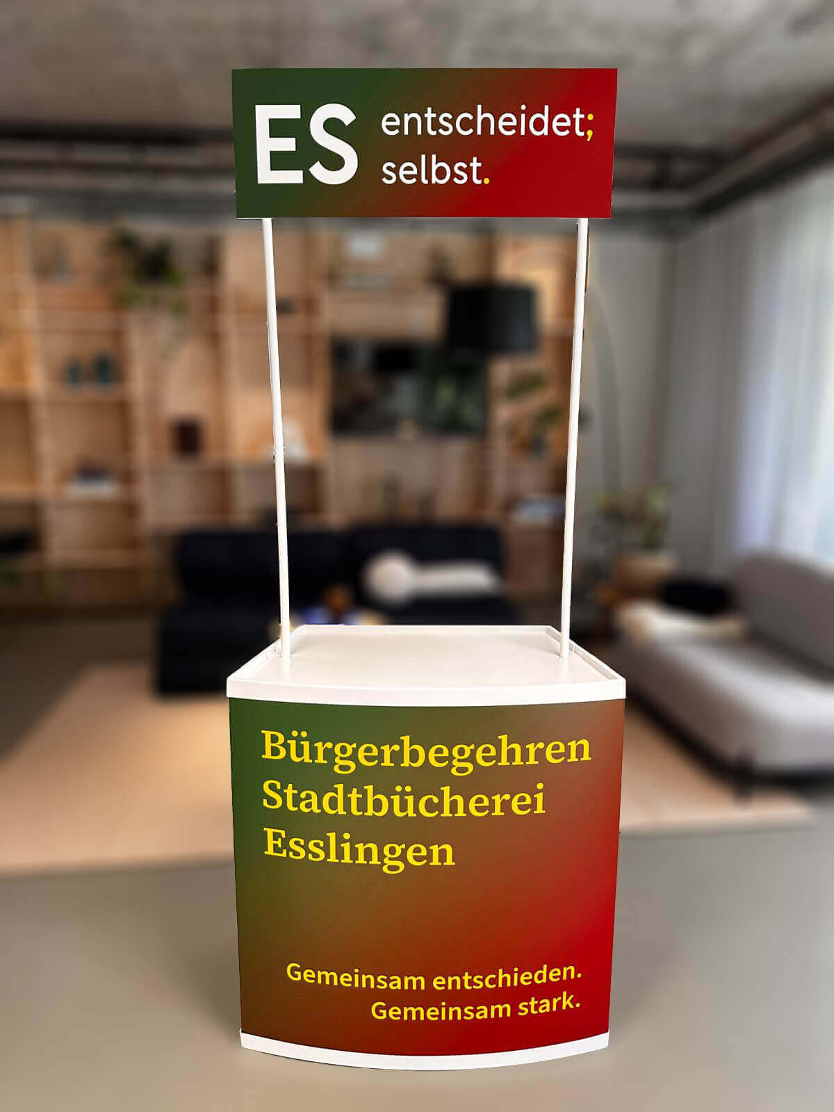 Info-Stand der Initiative Bürgerbegehren Esslingen